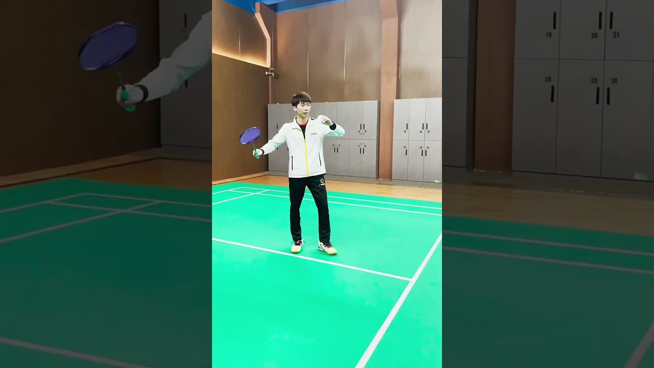 不仅承担了